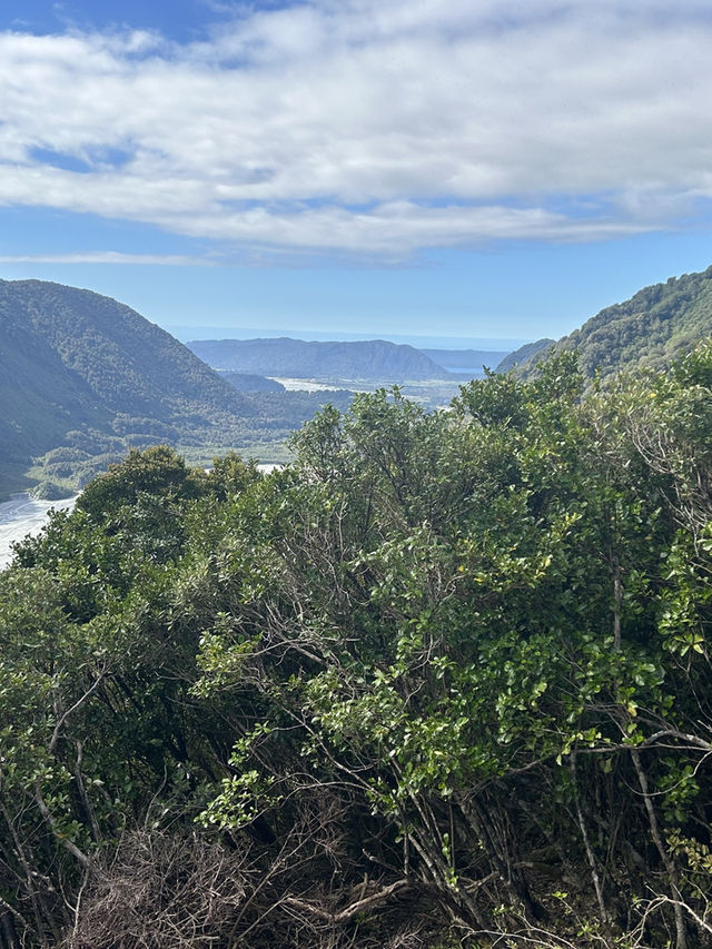 🥾❄️ Hike to Franz Josef Glacier: A Breathtaking Alpine Adventure