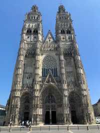 Cathedral Saint-Gatien de Tours: A Gothic Gem in the Heart of Tours