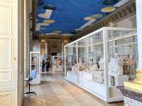 The Louvre Museum, Paris 🖼️🏛️✨