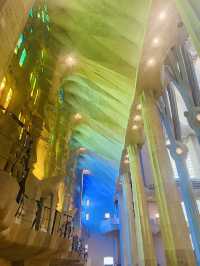 Bites, Beams, and Beauty: Falling for Barcelona