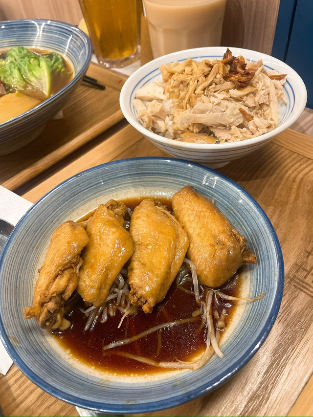 文青台式小店💛品嚐台灣便當滋味！
