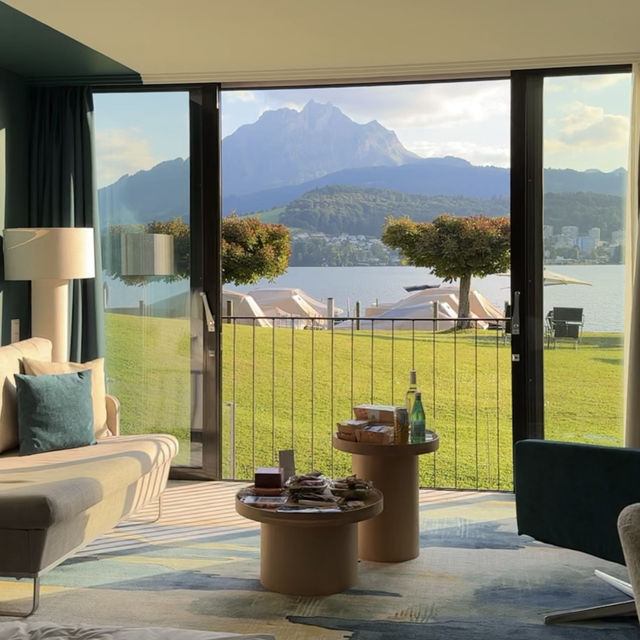 Lovely lakeside hotel in Luzern