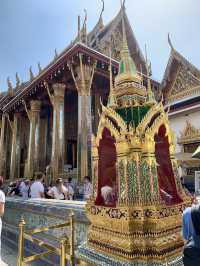 Bangkok’s Grand Palace: Where Gold Glitters and Legends Live