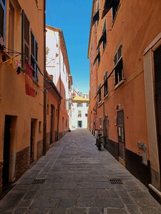 🛥 Sestri Levante – A Quieter Alternative to Cinque Terre