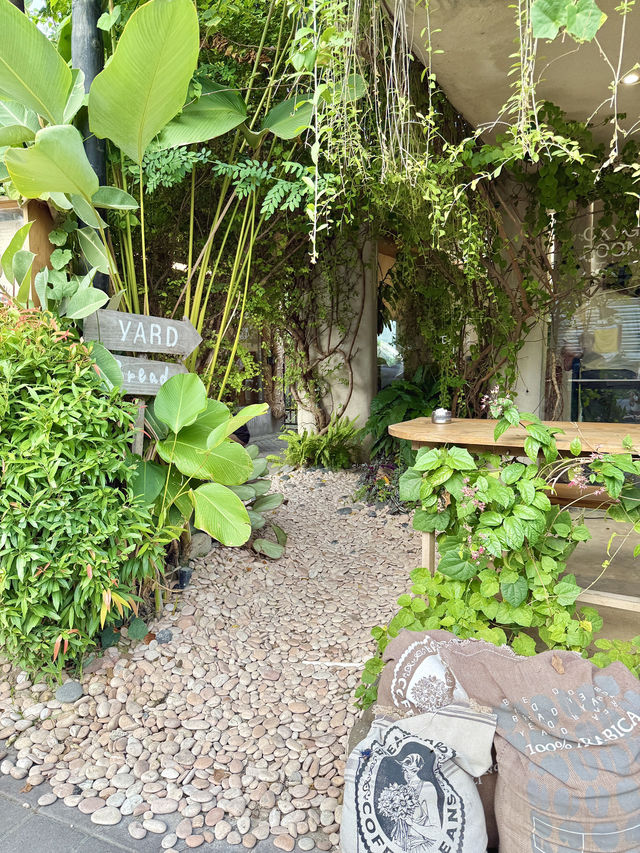 🍞 Cozy Morning at Bread Yard