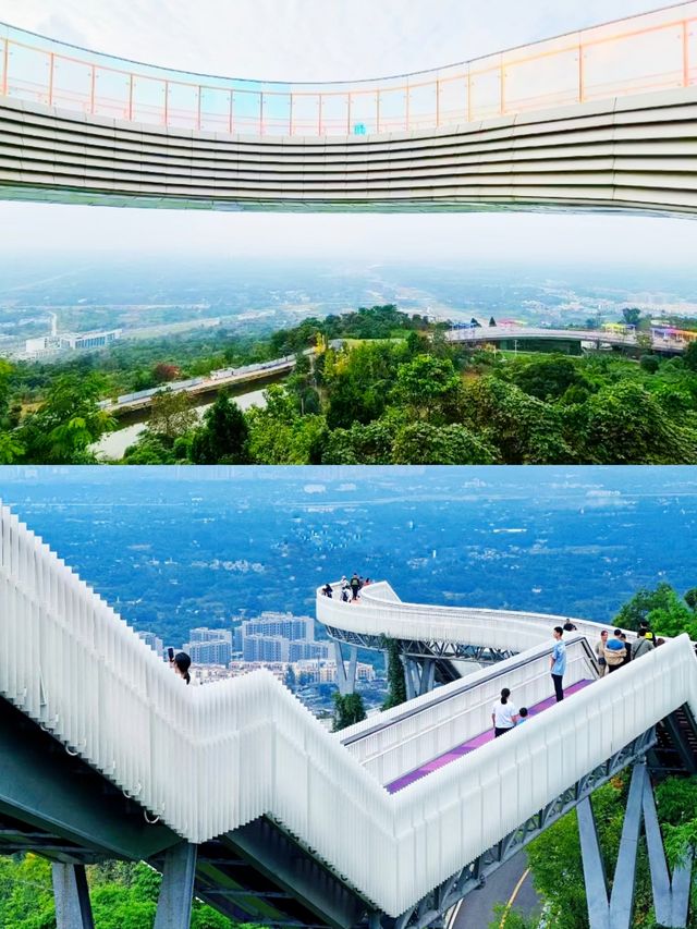 成都！我找到了通往雲端的山頂棧道