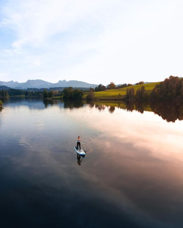 Experience Endless Fun with the Bluefin Cruise SUP in Bavaria! 💙🛶