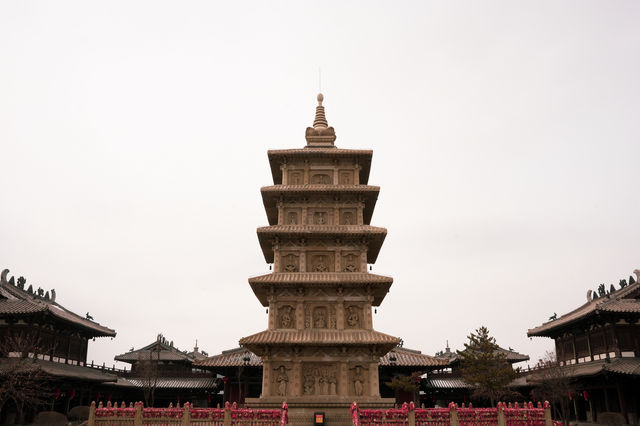 來雲岡石窟，感受時間的風化