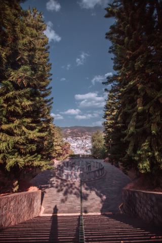 북회귀선을 건너 해가 지는 곳으로 오세요