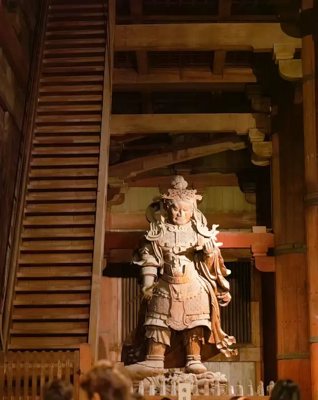 奈良東大寺佛像超壯觀