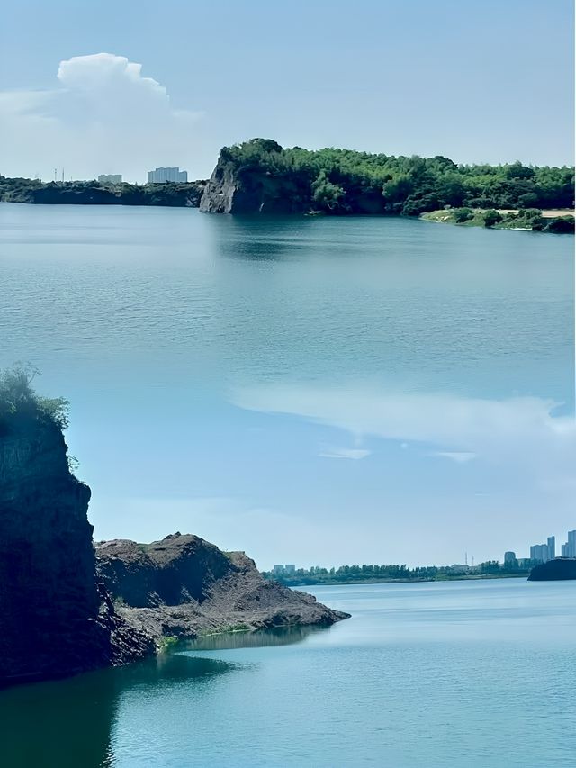 美呆了！浙江嘉興這個藍色湖泊，太驚豔了！