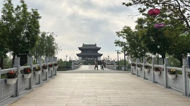 東晉水城