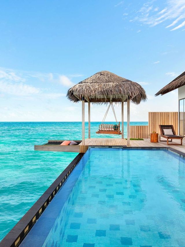 🌴 Maldives Magic: Luxe Stays at Hilton Amingiri 🏖️