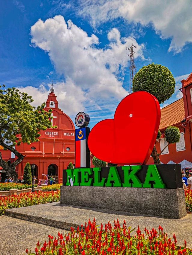 This is the Dutch Red House in Malaysia♥️🤩