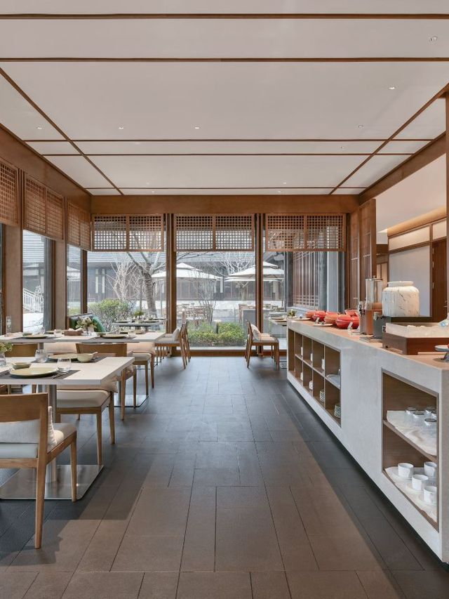 🌸 Nanjing's Hidden Gem: Blossom House Getaway 🏞️ 🌸 Nanjing's Hidden Gem: Blossom House Getaway 🏞️