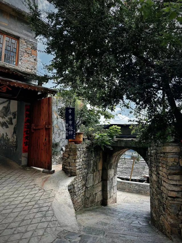 反向旅遊太爽了，免門票！一座隱秘的山水古村！花60元玩到爽！