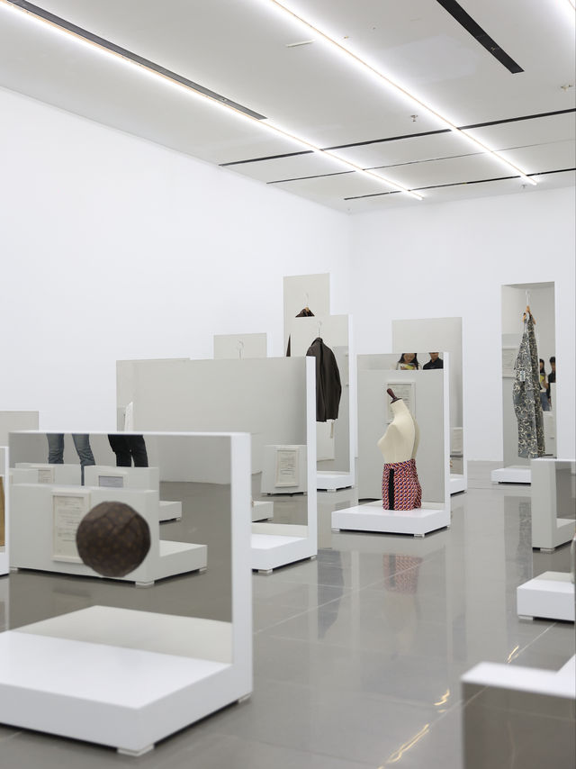 西安新展｜"出壳：西安老城根藝術場"。