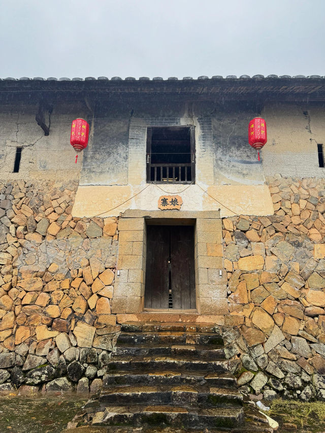 福州娘寨：108間房的故事。