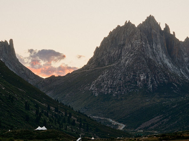 Exploring Nianbaoyuze National Geopark: A Hidden Tibetan Paradise 