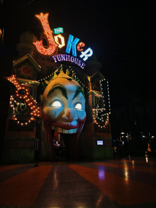 Ultimate Guide to Warner Bros. Theme Park in Abu Dhabi!