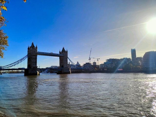 Tower Bridge: Not London Bridge! 🌉🇬🇧