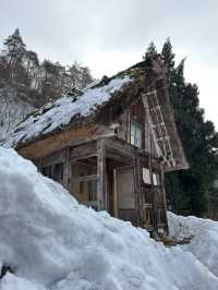 ❄️ Shirakawa-go: A Winter Wonderland Straight Out of a Fairytale ❄️
