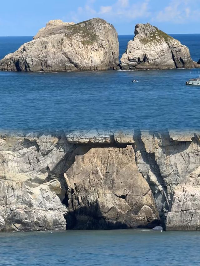 今年旅行第一站，我決定去寶石藍海島