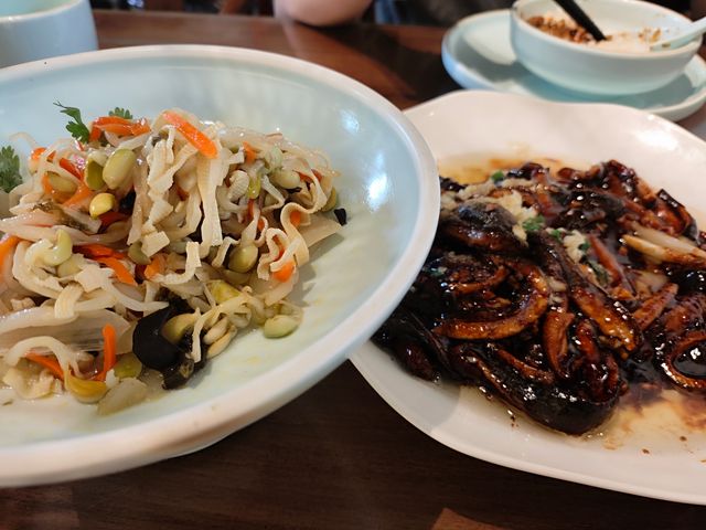 喺青果巷食唐宴