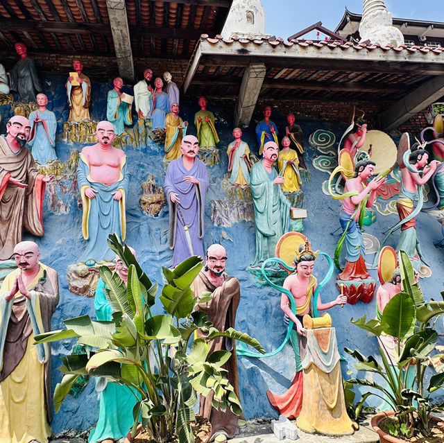 A One of a Kind Temple in Mianyang 🇨🇳