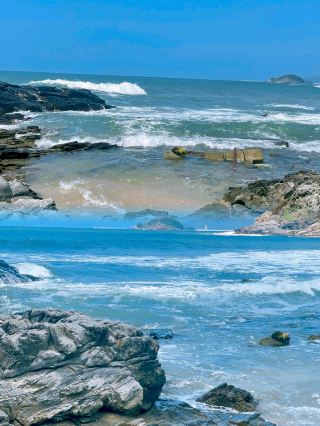 Escape the Crowds! Hidden Gem Beaches in Xunliao Bay, Exclusive Glass Sea Sunset!