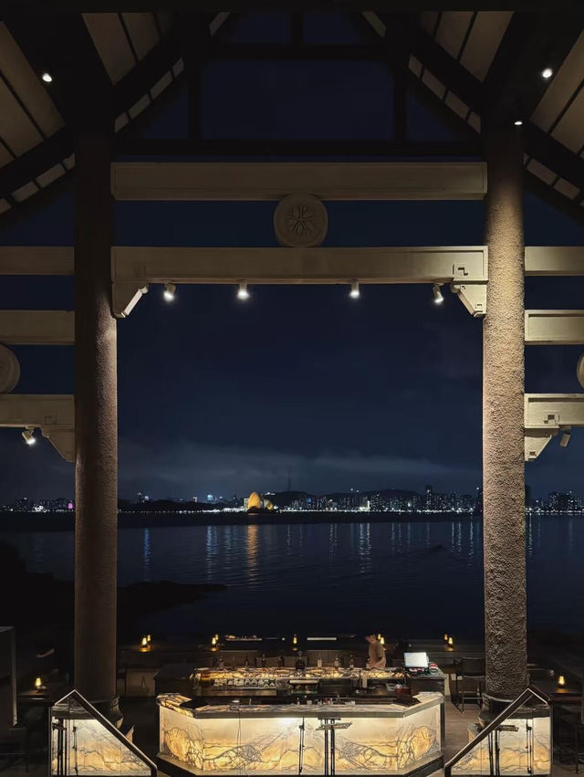 珠海鳳凰灣悅椿酒店｜泳池把海邊度假焊死🌊