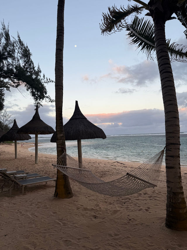 Honeymooning Paradise Resort