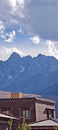 不去這山就去納山
