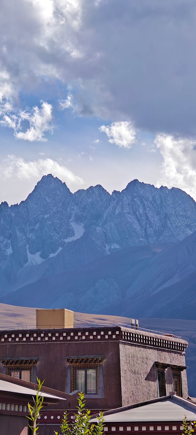 不去這山就去納山