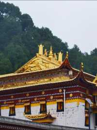 甘南郎木寺｜誤入人間仙境的雨霧秘境