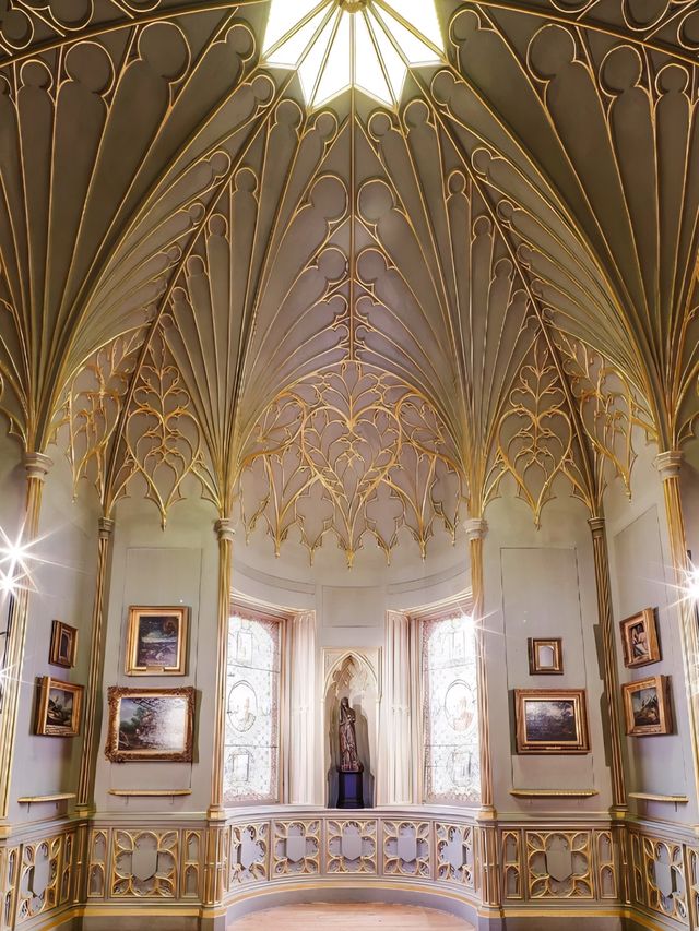 倫敦草莓山莊：像走進愛麗絲的童話秘境