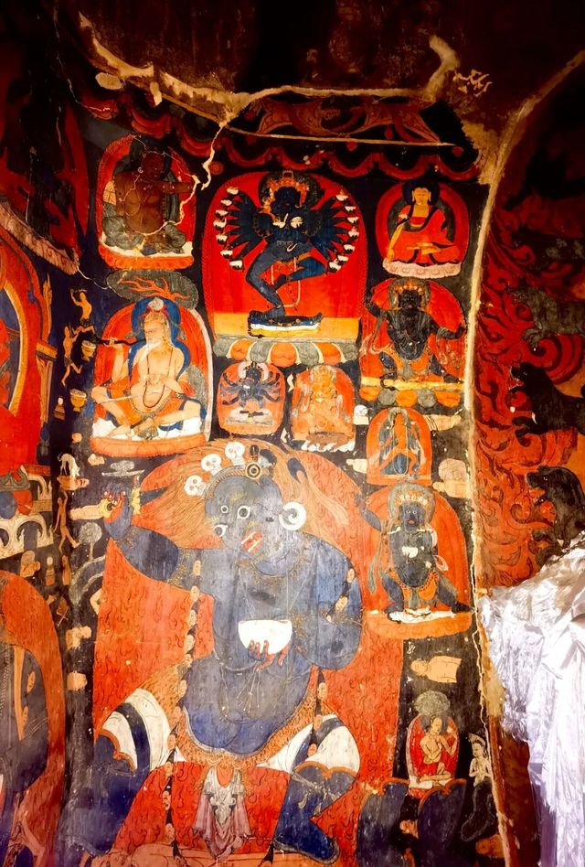 西藏秘境：皮央·東嘎石窟