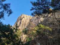 被這座山東秘境美到失語！誰說煙台只有海？藏在棲霞的天崮山簡直是大自然的鬼斧神工！喀斯特地貌+