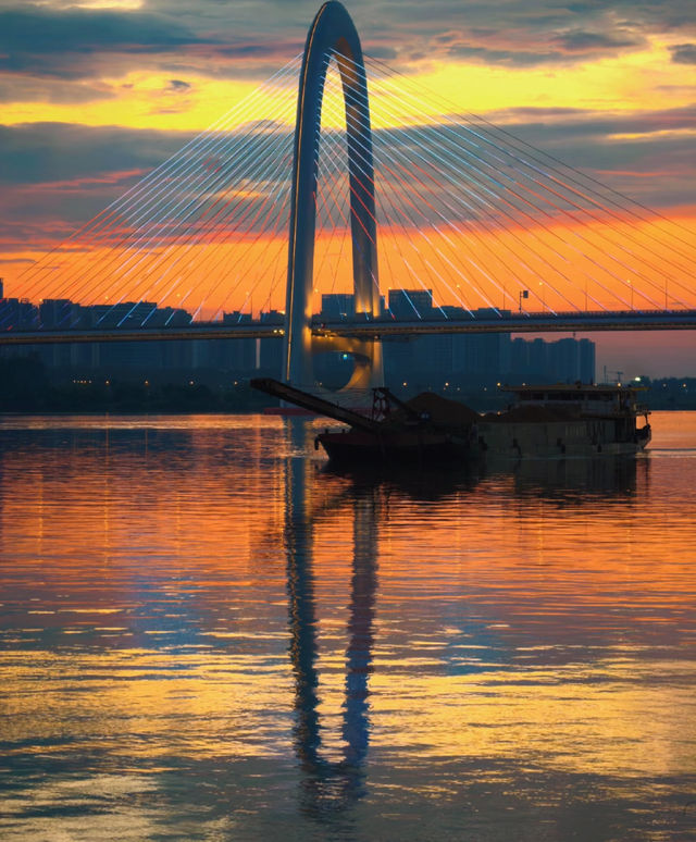 長沙湘江落日封神了!本地人私藏的橘子洲日落攻略 長沙湘江落日封神了!本地人私藏的橘子洲日落攻略