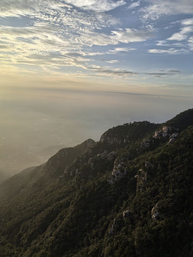 無限風光在險峰！