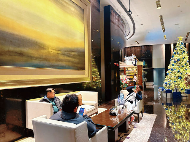 魔都聖誕限定朗廷酒店換裝夢幻藍！