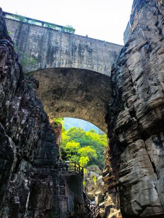 ベビーシッター級火石寨観光攻略 西北丹霞の最高峰