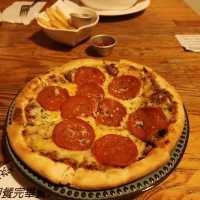 高雄Q比kitchen 焗烤披薩都超級好吃 再訪幾次都不膩