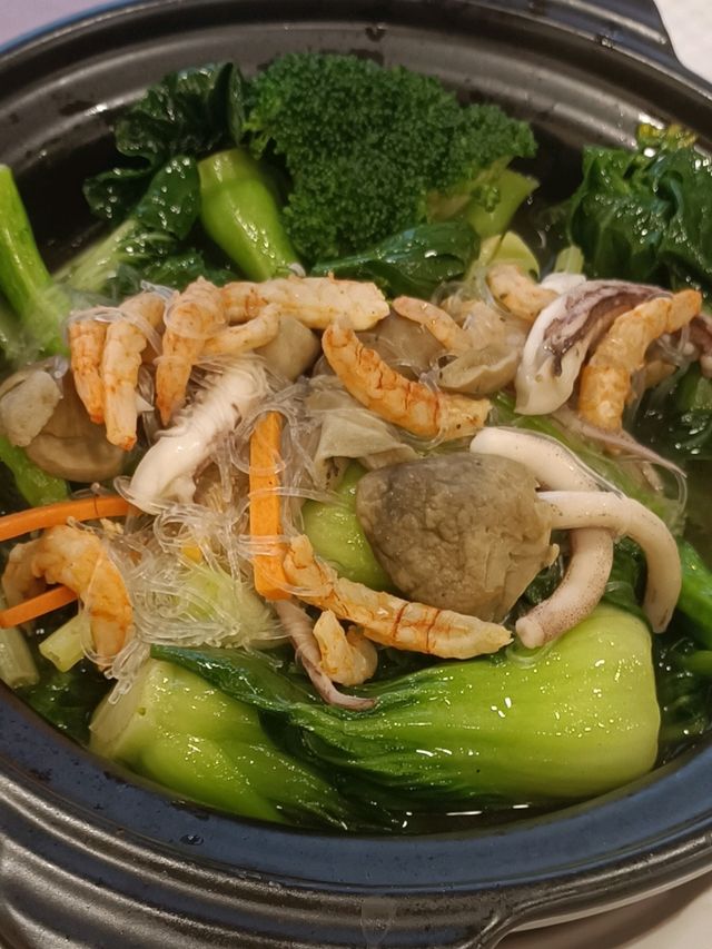 撑得起考驗,跨過23年之歲月,就是【明星海鮮酒家】