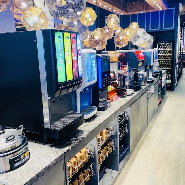 新馬辣經典麻辣鴛鴦鍋～台中公益店