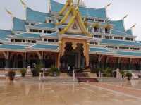 พระพุทธไสยยาสน์ศาสดามหามุนี (วัดป่าภูก้อน)