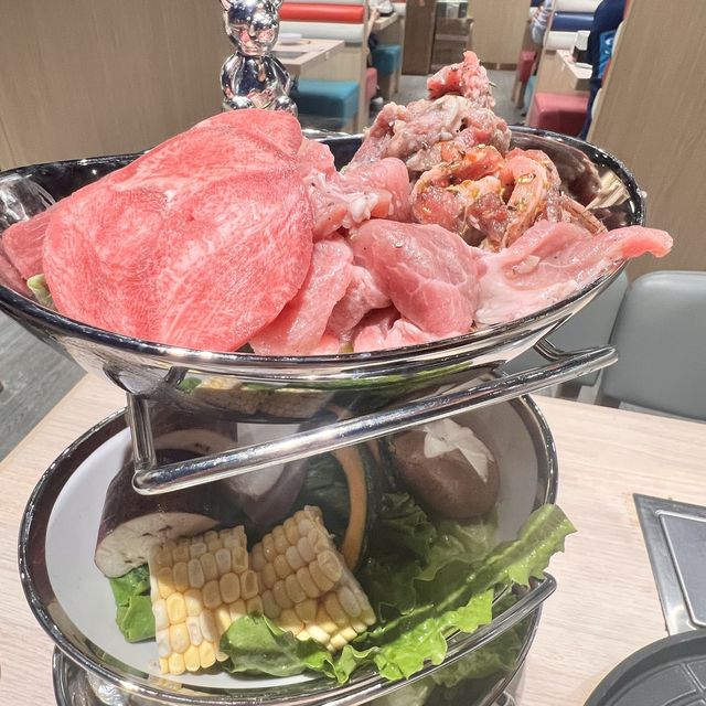 旺角泰式火鍋仲可以玩埋夾蝦 