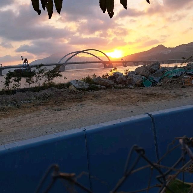 日出康城海濱長廊 - 跨灣大橋