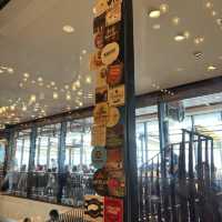 世界のビールを飲めるお店！