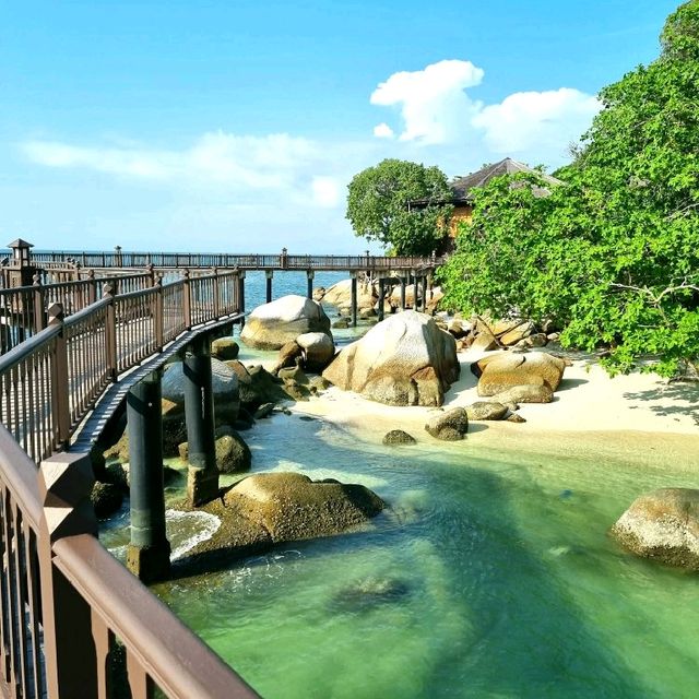 Private Island Resort For A Luxurious Vacay
